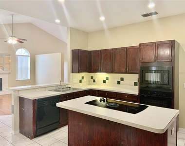 3878 Kingston Oaks Cove - Photo Thumbnail 5