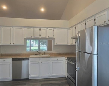 901 Beresford Way - Photo Thumbnail 6