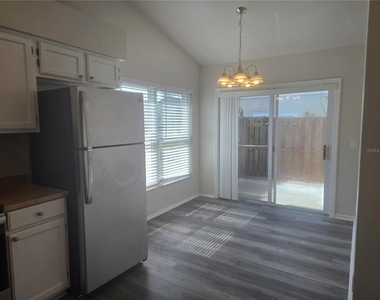 901 Beresford Way - Photo Thumbnail 3