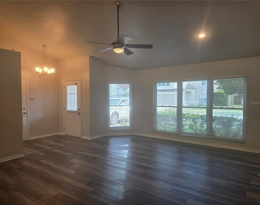 901 Beresford Way - Photo Thumbnail 1