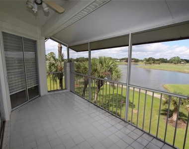451 Hamptoncrest Circle - Photo Thumbnail 14