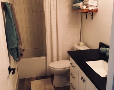 205 Fairway Drive - Photo Thumbnail 12