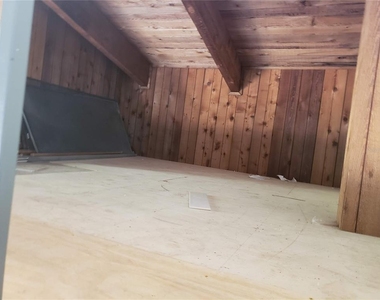 205 Fairway Drive - Photo Thumbnail 23