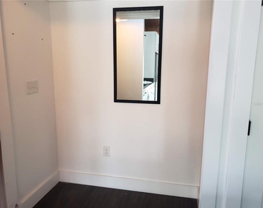 205 Fairway Drive - Photo Thumbnail 18