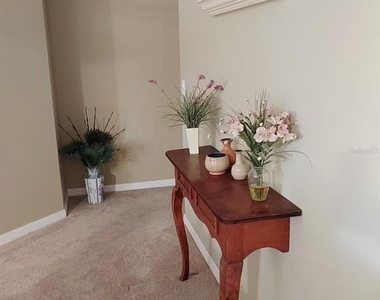 2633 Ne 27th Street - Photo Thumbnail 6