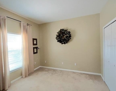 2633 Ne 27th Street - Photo Thumbnail 25