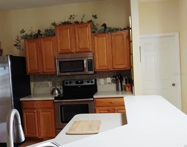 2633 Ne 27th Street - Photo Thumbnail 9