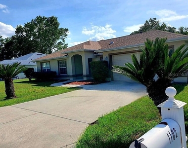 1102 Ne 21st Terrace - Photo Thumbnail 24