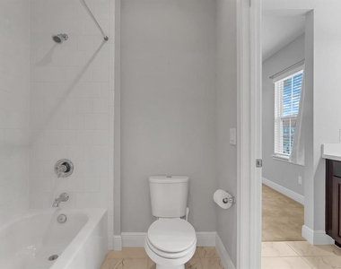 2795 Bolzano Drive - Photo Thumbnail 23