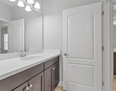 2795 Bolzano Drive - Photo Thumbnail 22