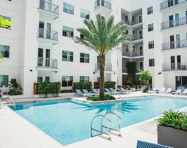 505-3 Chatham Ave Avenue - Photo Thumbnail 2