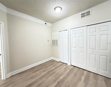 13015 Plantation Park Circle - Photo Thumbnail 7