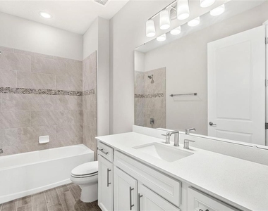 14334 Noto Avenue - Photo Thumbnail 19
