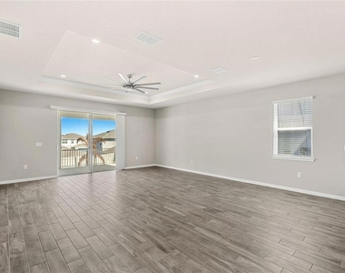 14334 Noto Avenue - Photo Thumbnail 4