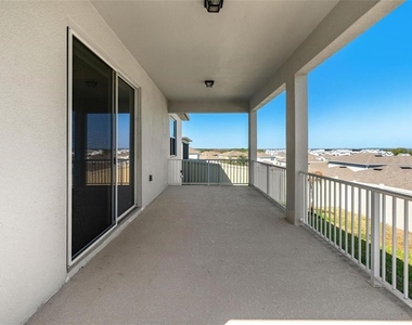 14334 Noto Avenue - Photo Thumbnail 21
