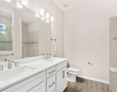 14334 Noto Avenue - Photo Thumbnail 18