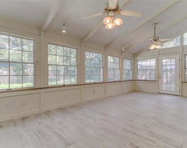 10406 Reclinata Lane - Photo Thumbnail 42