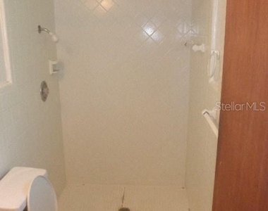 2730 Prince John Road - Photo Thumbnail 14