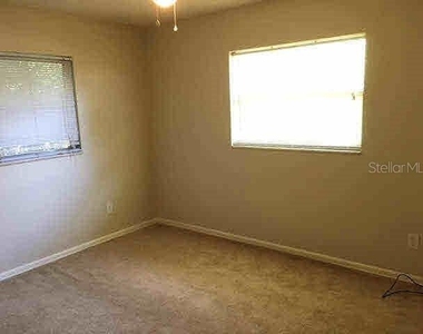 2730 Prince John Road - Photo Thumbnail 12