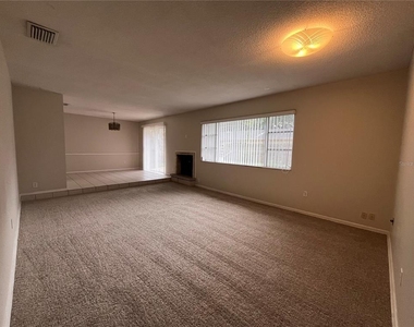2730 Prince John Road - Photo Thumbnail 8