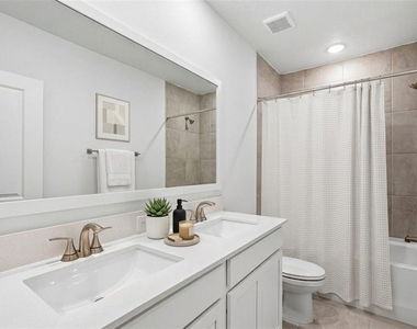 10040 Blackstone Creek Court - Photo Thumbnail 6