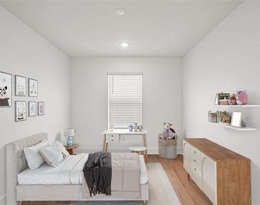 10040 Blackstone Creek Court - Photo Thumbnail 9