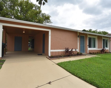 4825 Loretta Lane - Photo Thumbnail 2
