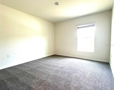 6527 Se 1st Loop - Photo Thumbnail 18