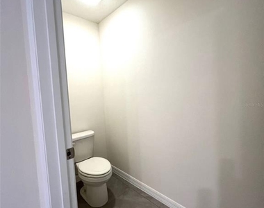 6527 Se 1st Loop - Photo Thumbnail 10