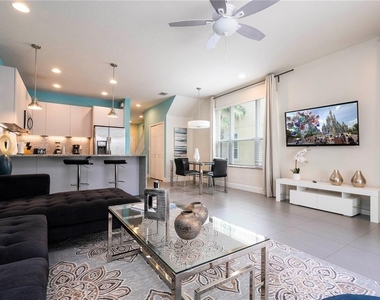 1637 Tranquil Avenue - Photo Thumbnail 7