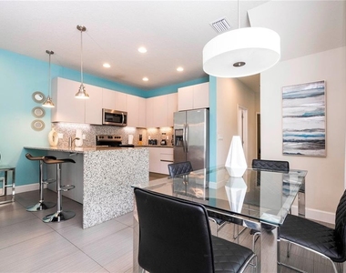 1637 Tranquil Avenue - Photo Thumbnail 4