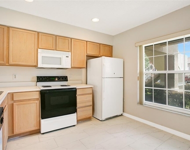 13324 Fairway Glen Drive - Photo Thumbnail 4