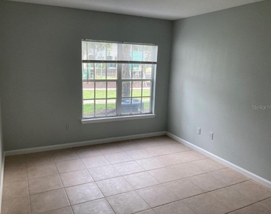 4352 S Kirkman Road - Photo Thumbnail 4