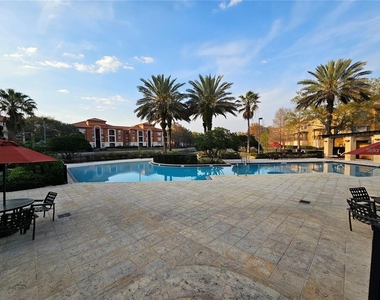 6151 Metrowest Boulevard - Photo Thumbnail 2