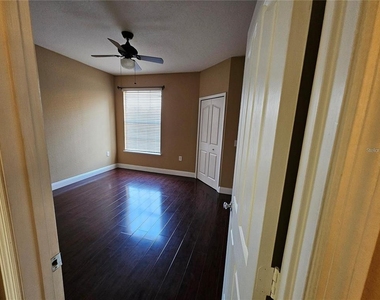 6151 Metrowest Boulevard - Photo Thumbnail 11