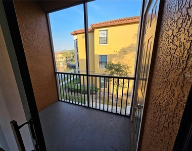 6151 Metrowest Boulevard - Photo Thumbnail 6