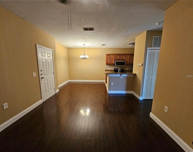 6151 Metrowest Boulevard - Photo Thumbnail 14