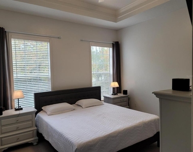 265 Goldenrain Drive - Photo Thumbnail 9