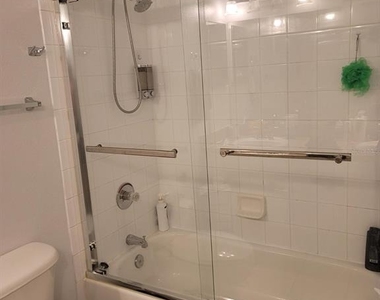 265 Goldenrain Drive - Photo Thumbnail 5