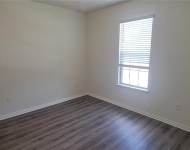 16167 Mangrove Road - Photo Thumbnail 17