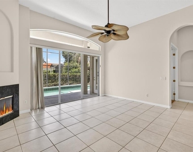 8506 Saint Marino Boulevard - Photo Thumbnail 10