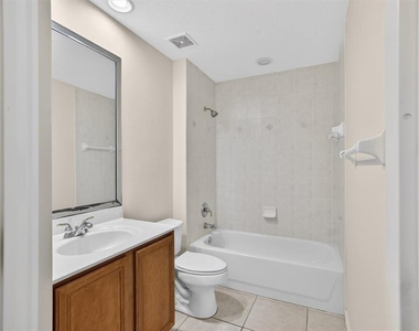 8506 Saint Marino Boulevard - Photo Thumbnail 26