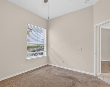 8506 Saint Marino Boulevard - Photo Thumbnail 25