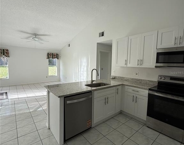 6724 Callie Road - Photo Thumbnail 5