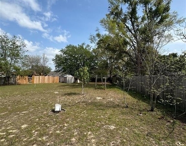 6724 Callie Road - Photo Thumbnail 26