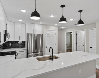 32629 Vista Avenue - Photo Thumbnail 10