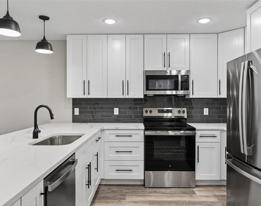 32629 Vista Avenue - Photo Thumbnail 5