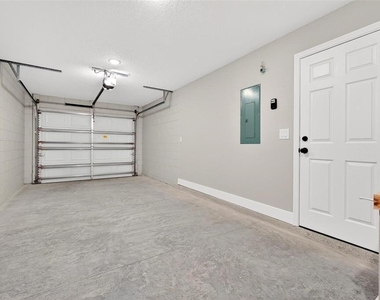 32629 Vista Avenue - Photo Thumbnail 24