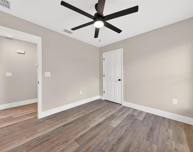 32629 Vista Avenue - Photo Thumbnail 17