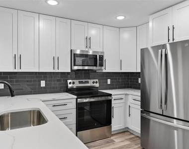 32629 Vista Avenue - Photo Thumbnail 4